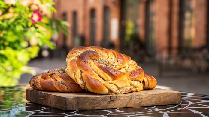 Bo granne med kardemummabullarna i Kopparlunden